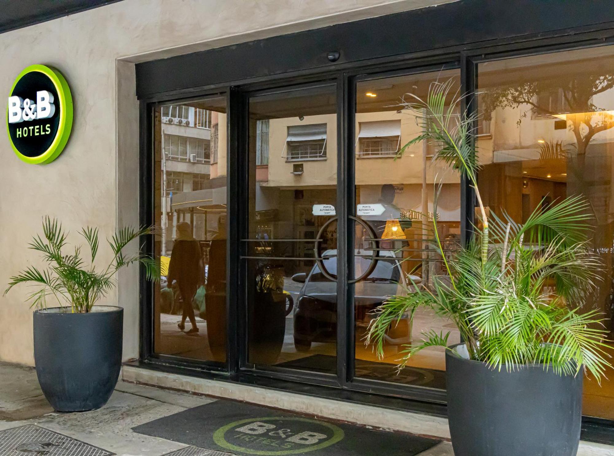 B&B Hotel Rio Copacabana Posto 5 リオデジャネイロ エクステリア 写真